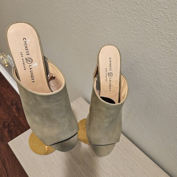 CHINESE LAUNDRY WOMEN'S PLATFORM SIZE 11 - Picture 5 of 5